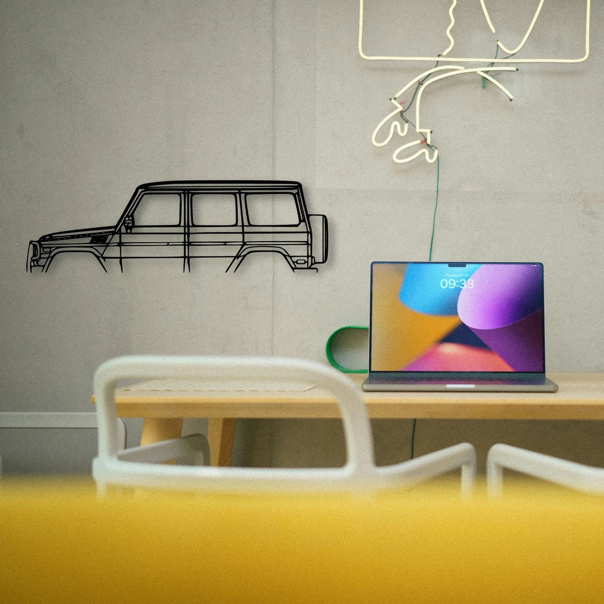 G550 2012 Classic Silhouette Metal Wall Art - Tinvibe