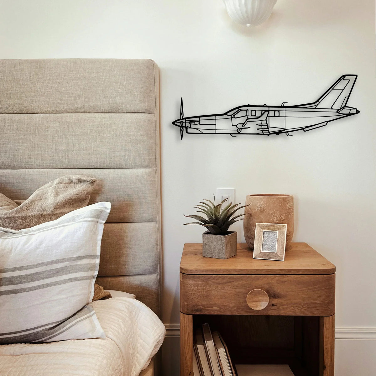 B 70 2 Classic Aircraft Silhouette Metal Wall Art - Tinvibe