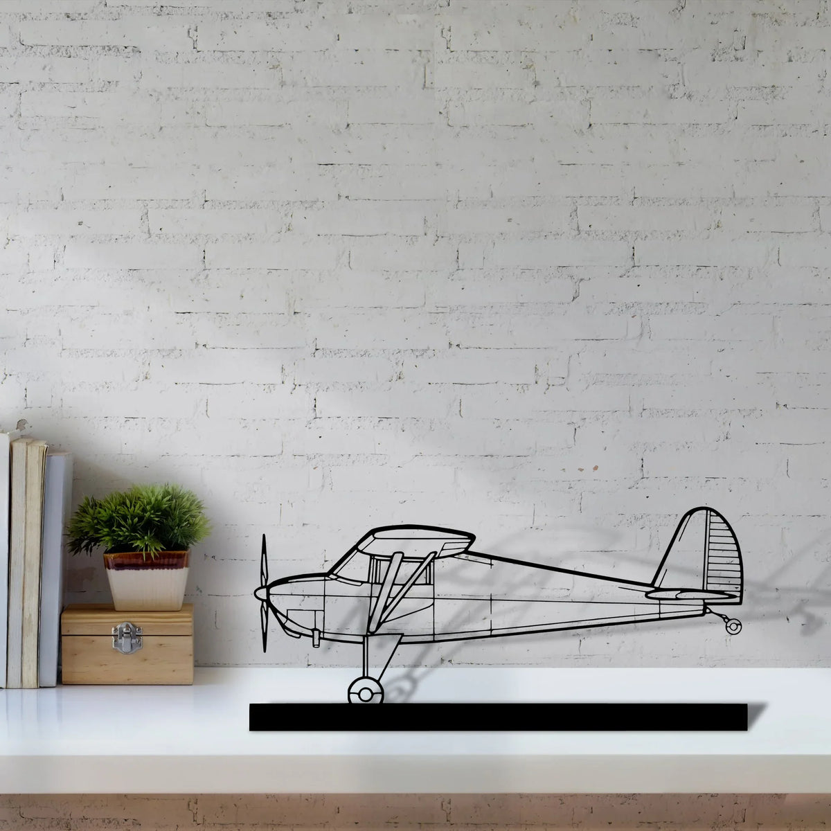 luscombe-8a Silhouette Metal Art Stand - Tinvibe