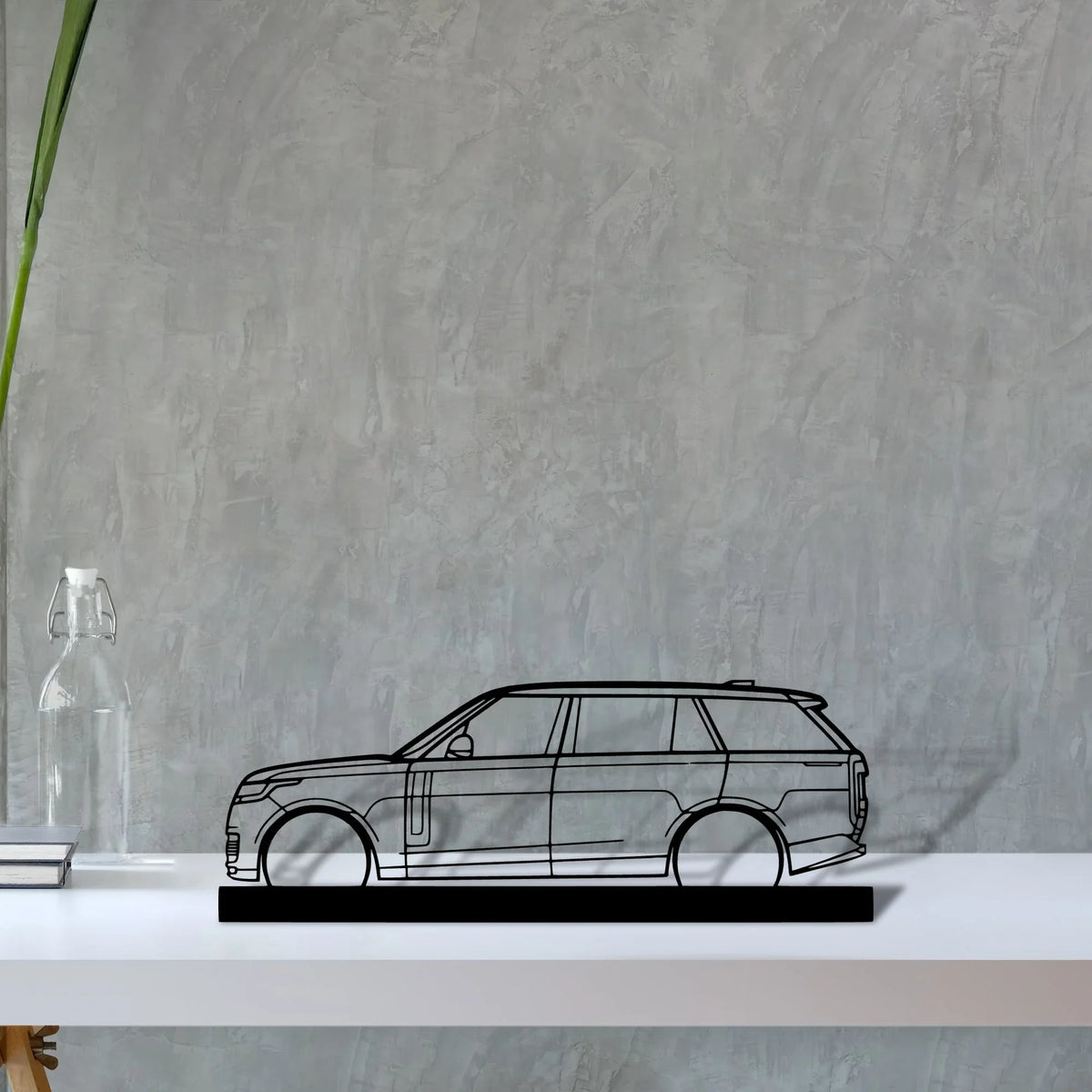 range-rover-2023 Silhouette Metal Art Stand - Tinvibe